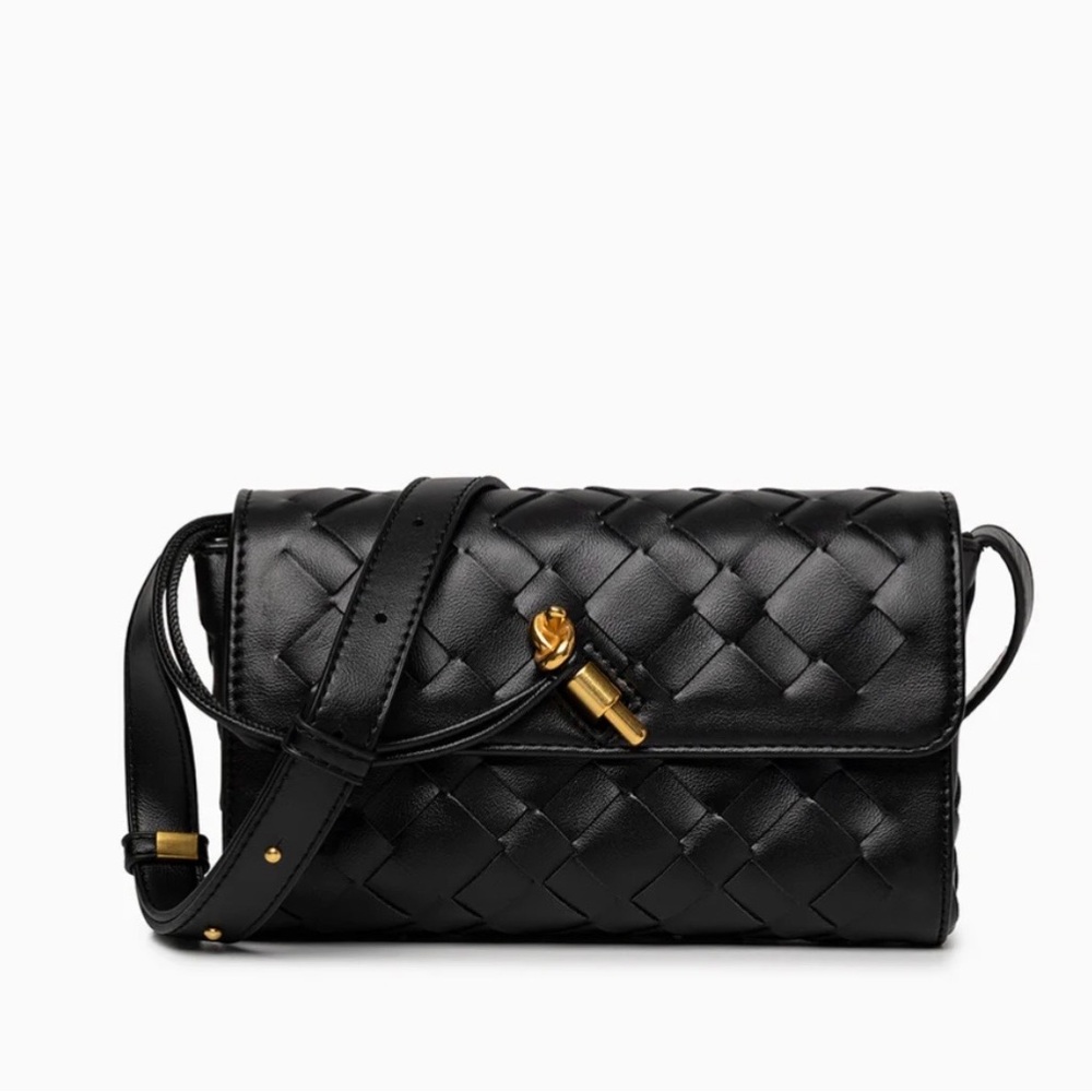 Verano Hill Therese Crossbody Bag